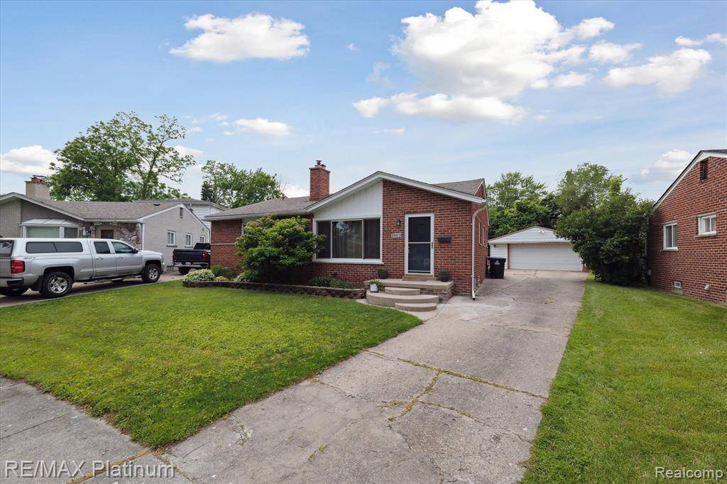 Westland, MI 48185,8685 Terri Drive