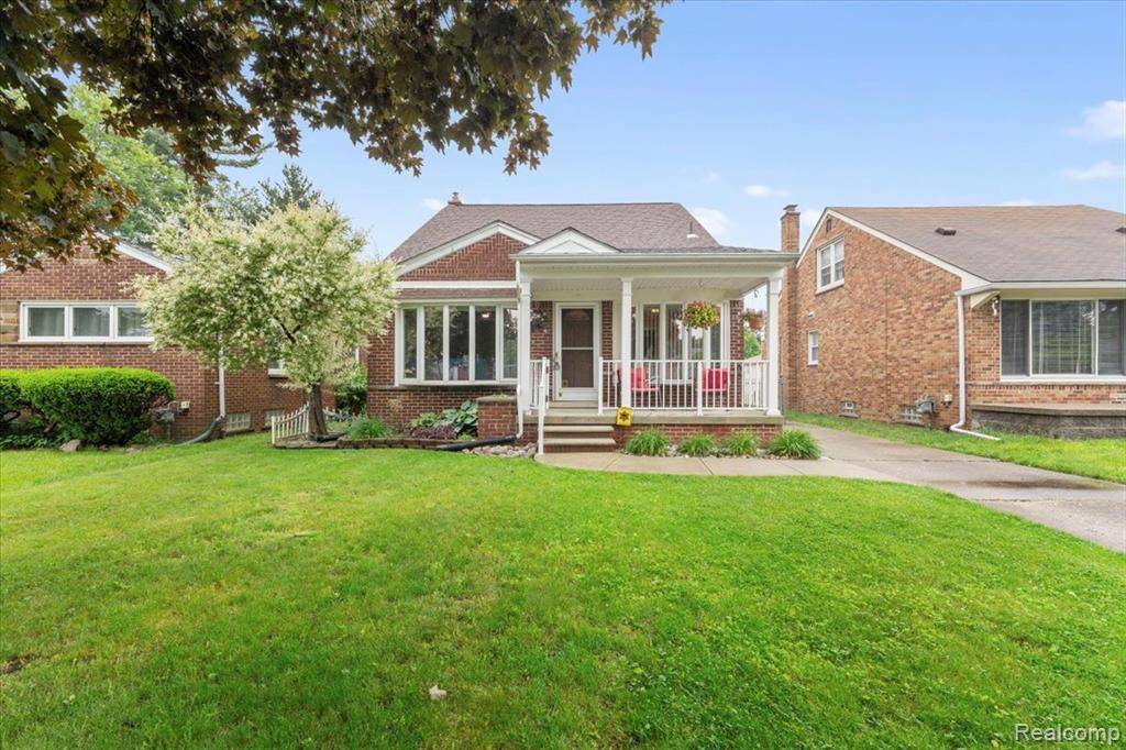 8148 Buckingham Avenue, Allen Park, MI 48101
