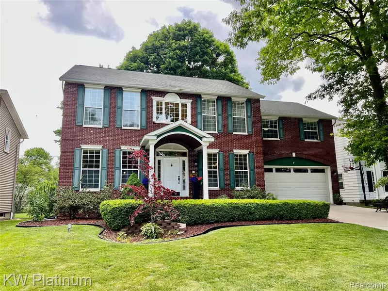 3105 E Woodland Drive, Port Huron, MI 48060