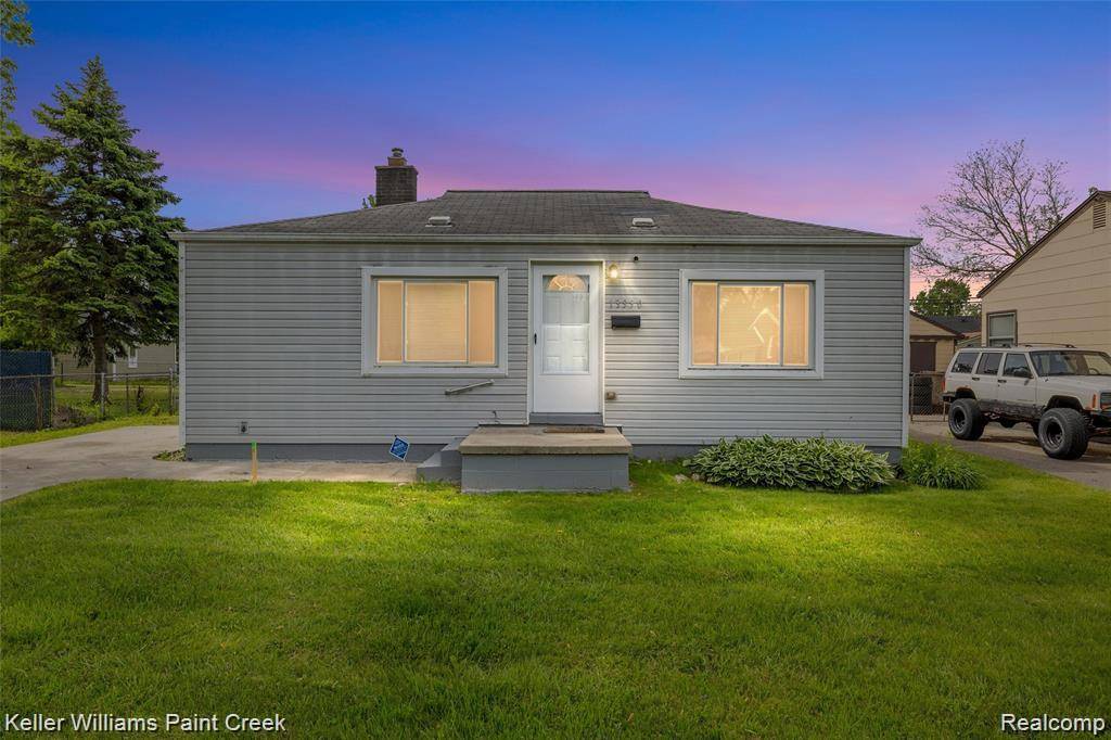Warren, MI 48089,13350 SIDONIE Avenue