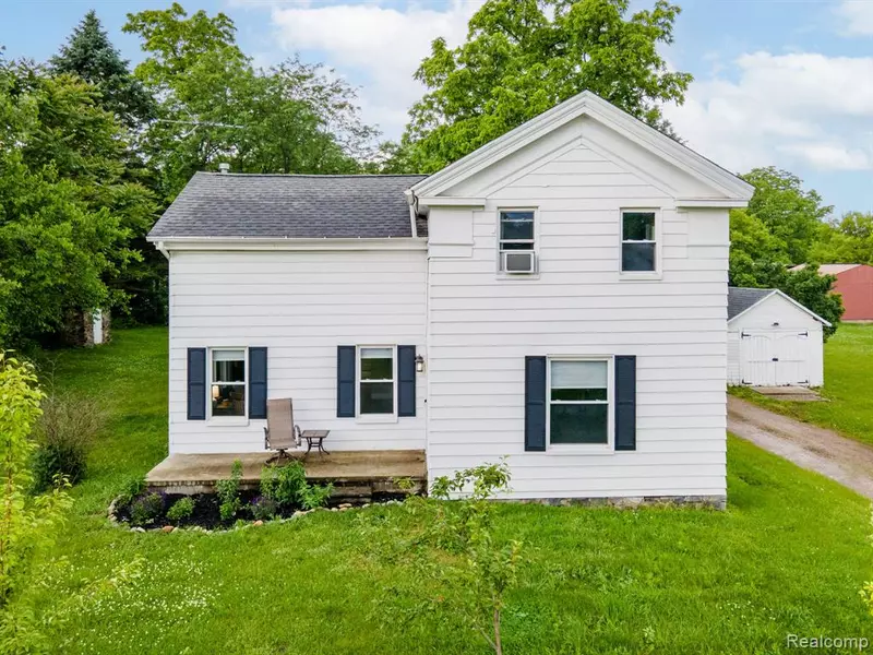 571 N Baldwin Road, Brandon Twp, MI 48371
