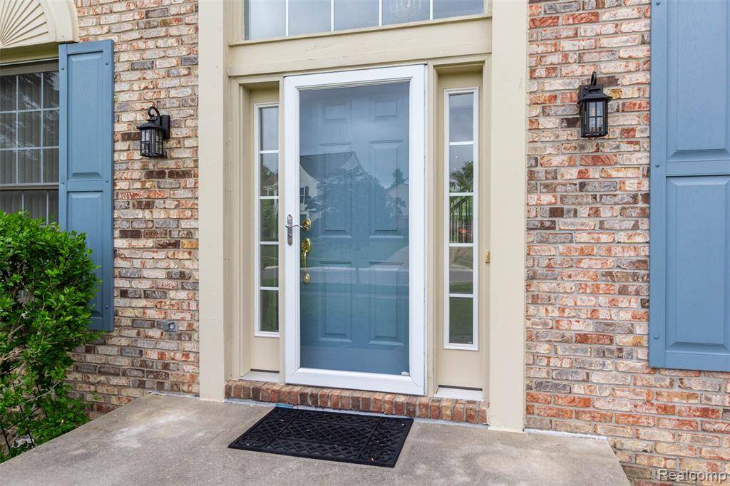 Canton Twp, MI 48187,316 Queen Anne Drive