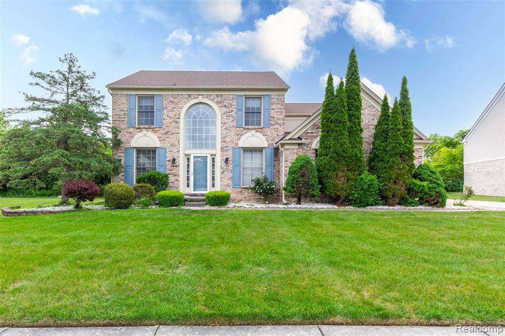 316 Queen Anne Drive, Canton Twp, MI 48187