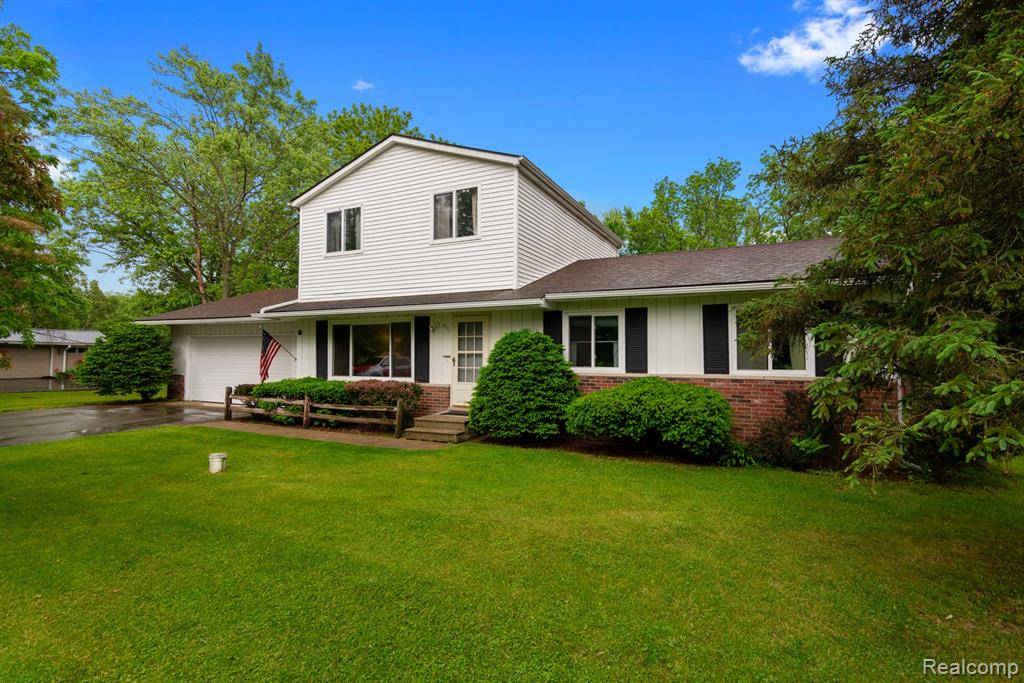Highland Twp, MI 48380,4327 Lancashire