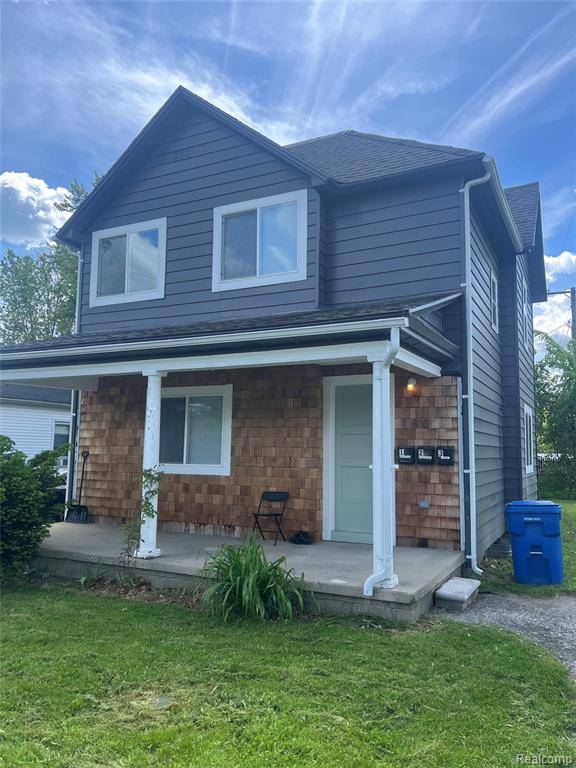 180 S Lynn Avenue 2, Waterford Twp, MI 48328