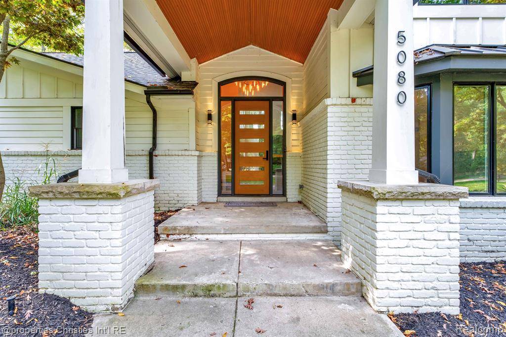 Bloomfield Twp, MI 48302,5080 Tootmoor Road