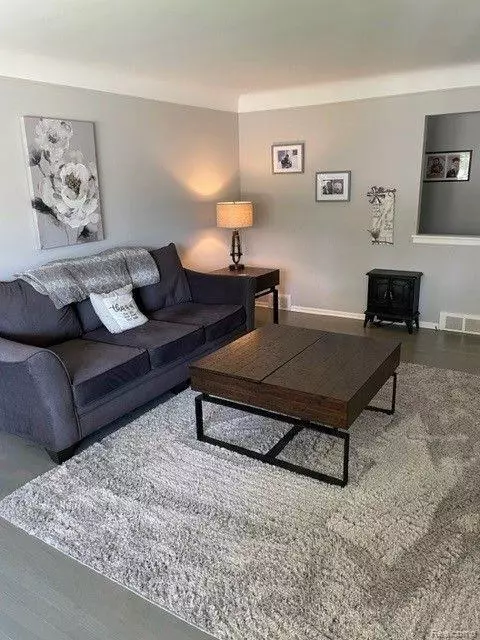 Livonia, MI 48152,37248 VARGO Street