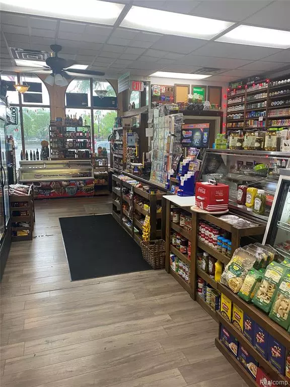 Dundee Vlg, MI 48131,145 Riley Street