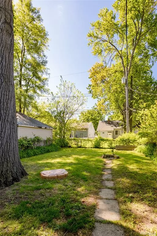 Ferndale, MI 48220,243 W Webster Street