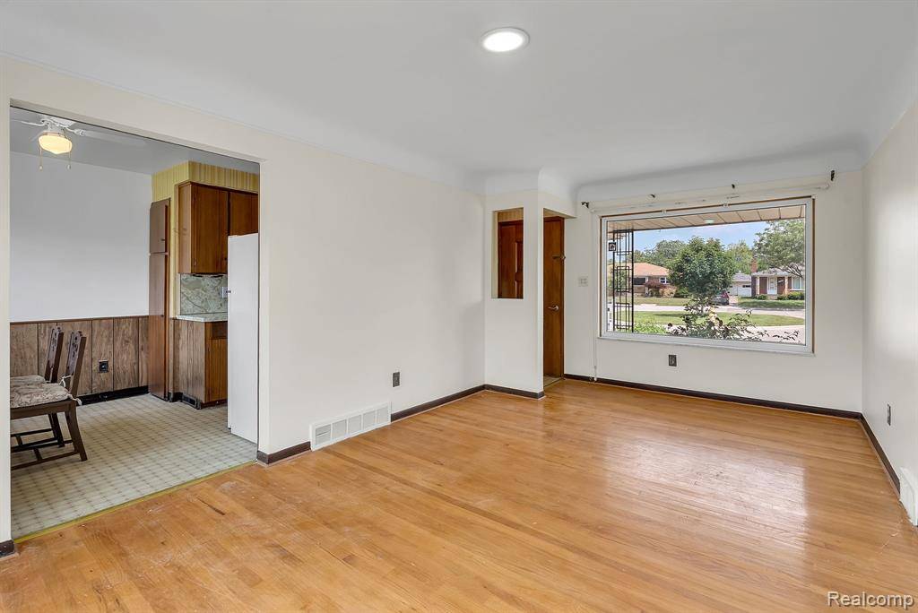 Dearborn, MI 48126,14511 Lanson Avenue