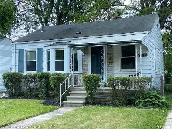 Harper Woods, MI 48225,18980 Roscommon Street