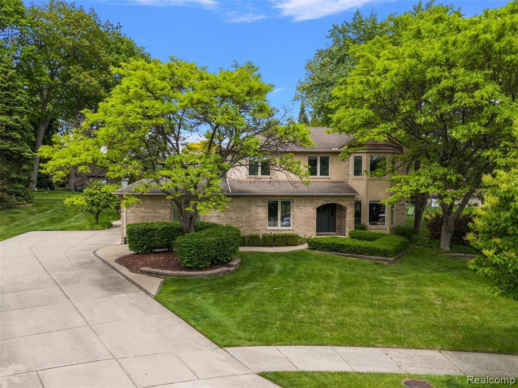 Troy, MI 48098,6730 Whiting Drive
