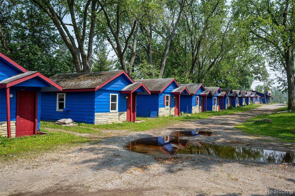 White Lake Twp, MI 48386,8230 Highland Road