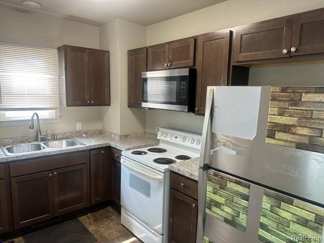 Flint, MI 48505,164 E Hamilton Avenue