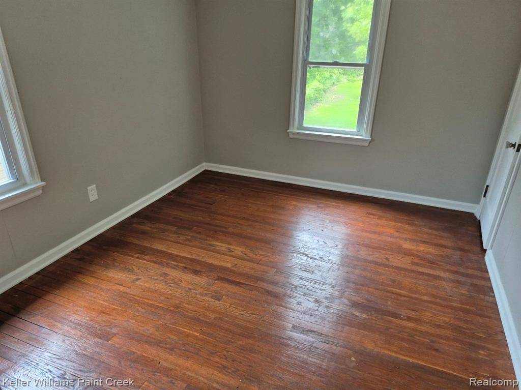 Eastpointe, MI 48021,22911 Hayes Apt 2 Avenue