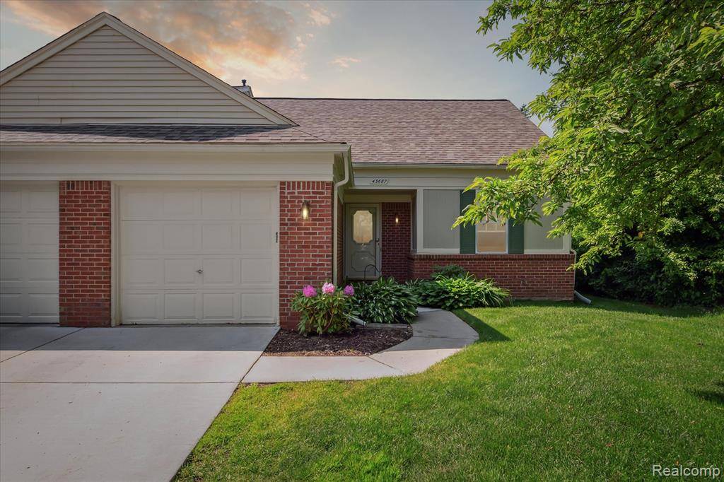 43687 Christopher Court, Canton Twp, MI 48188