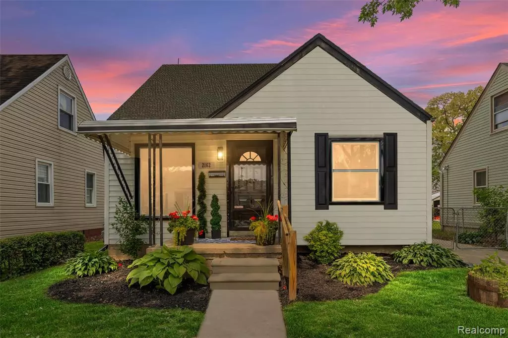 Lincoln Park, MI 48146,2162 Mill Street