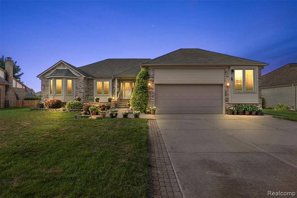 Sterling Heights, MI 48314,4871 Bayleaf Drive