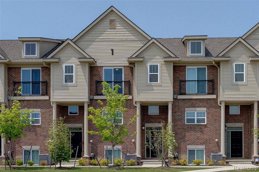 41668 ORIANNA Lane, Novi, MI 48375