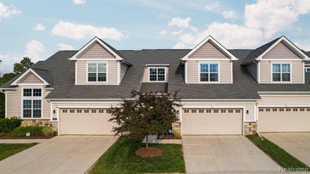 2548 Oxford Circle, Scio Twp, MI 48103