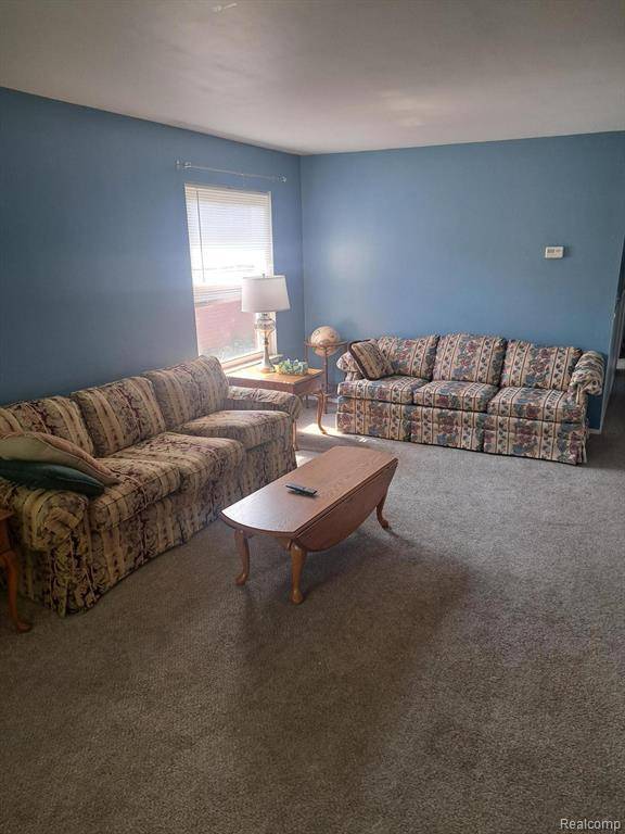 Dearborn Heights, MI 48125,4510 Croissant Street
