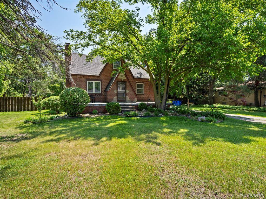 Warren, MI 48092,27904 Milton Avenue
