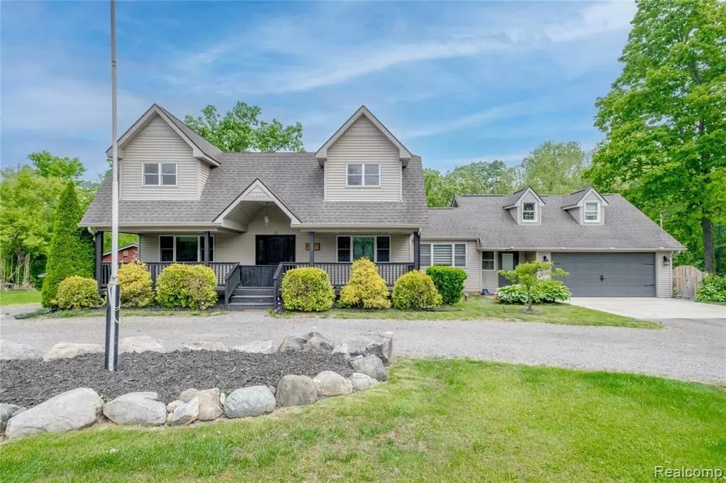 Green Oak Twp, MI 48178,12631 9 Mile Road