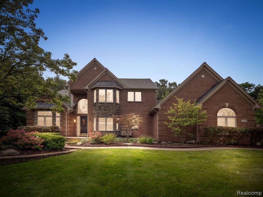 3139 WOODLAND RIDGE Trail, Highland Twp, MI 48380