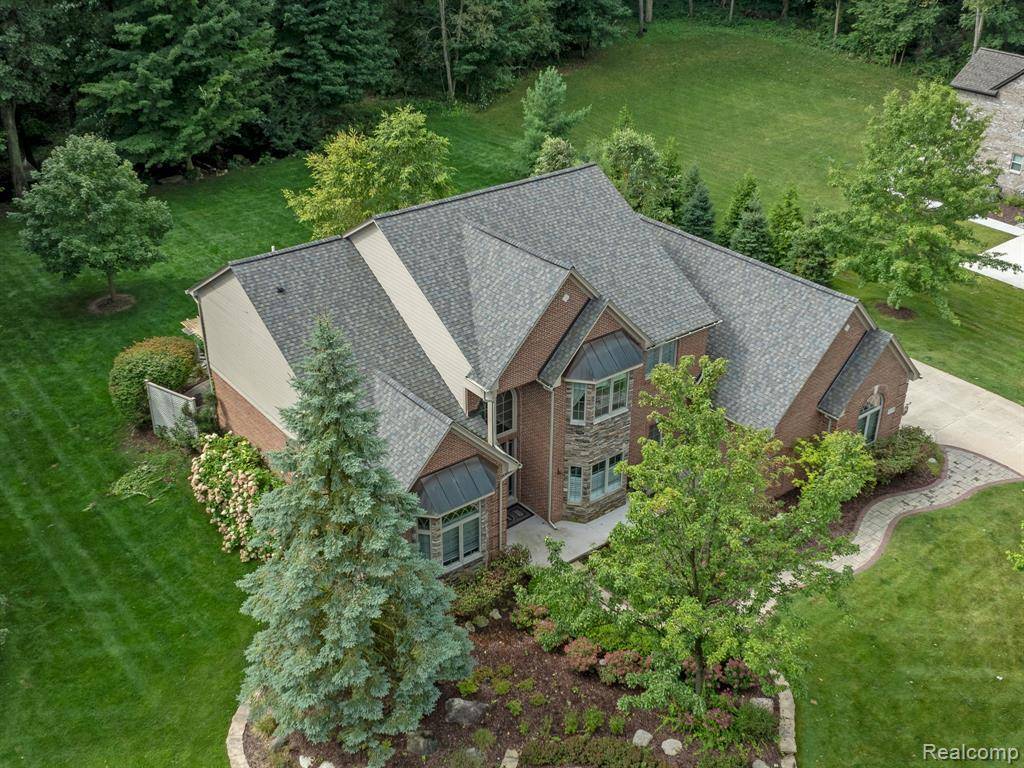 Milford Twp, MI 48380,3139 WOODLAND RIDGE Trail