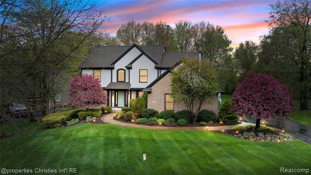 9840 Oak Valley Drive, Springfield Twp, MI 48348