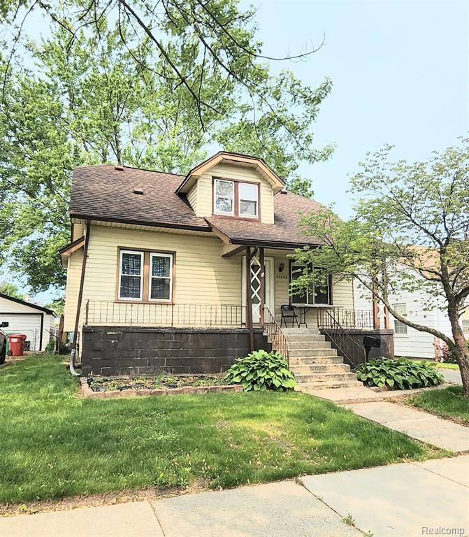 22035 Brittany Avenue, Eastpointe, MI 48021