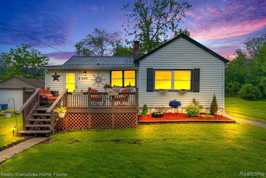 4478 Abel Drive, Fort Gratiot Twp, MI 48059