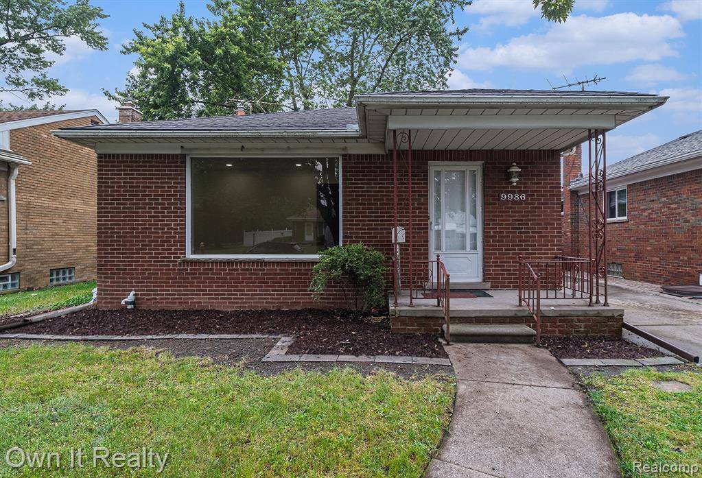 9986 Becker Avenue, Allen Park, MI 48101