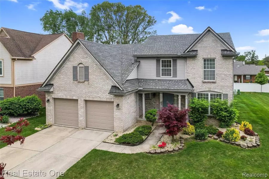43497 Barclay Way, Canton Twp, MI 48188