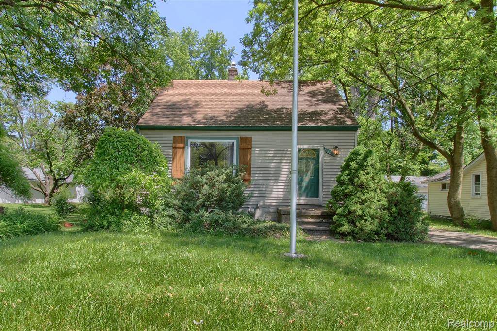 21248 Hamilton Avenue, Farmington Hills, MI 48336