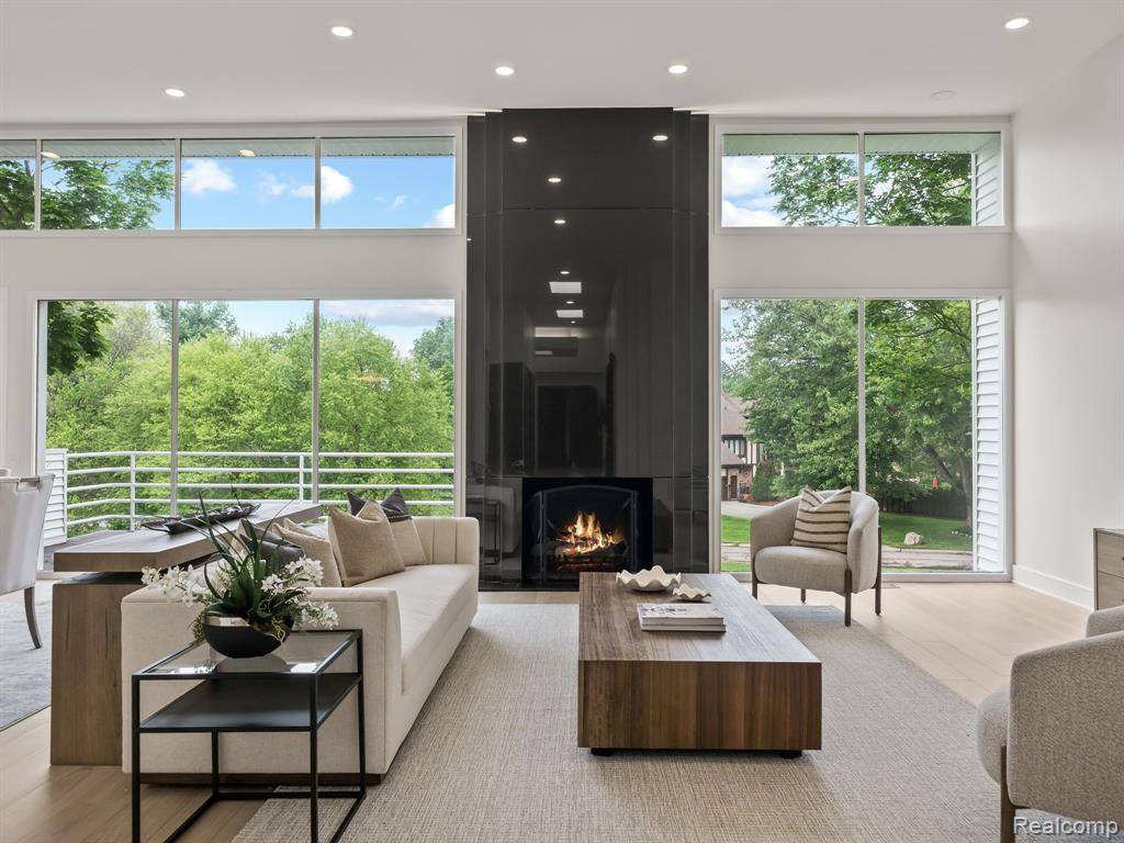 Bloomfield Twp, MI 48302,1756 ALEXANDER Drive