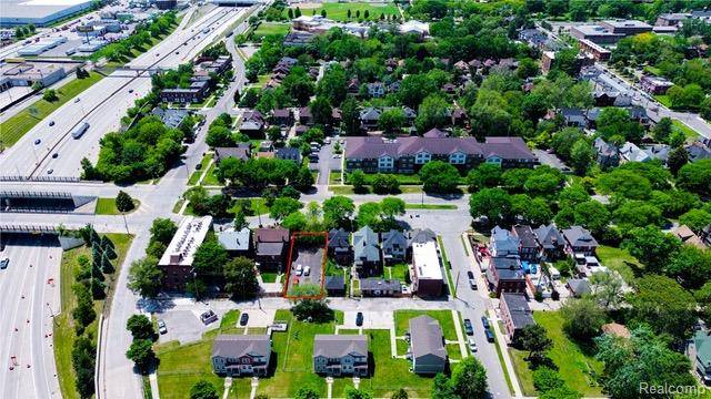 Detroit, MI 48216,266 W Grand Boulevard