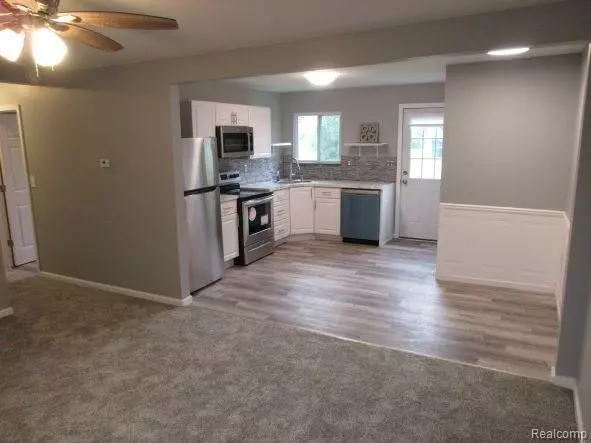 Grand Blanc Twp, MI 48439,2445 NORTHDALE Drive