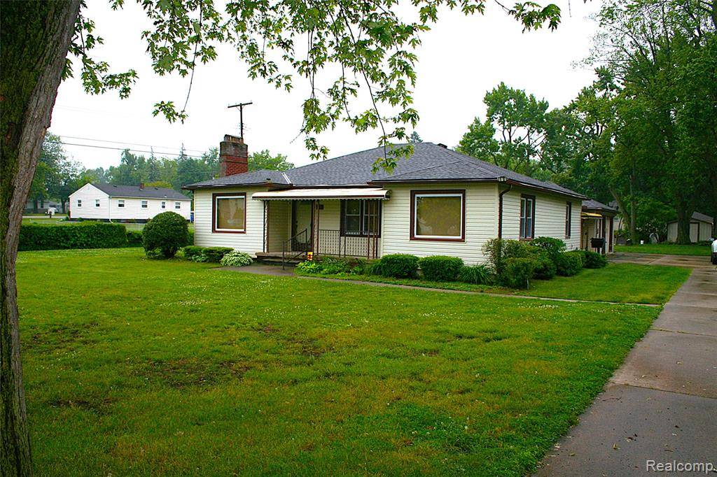 59 LaSalle, Frenchtown Twp, MI 48162