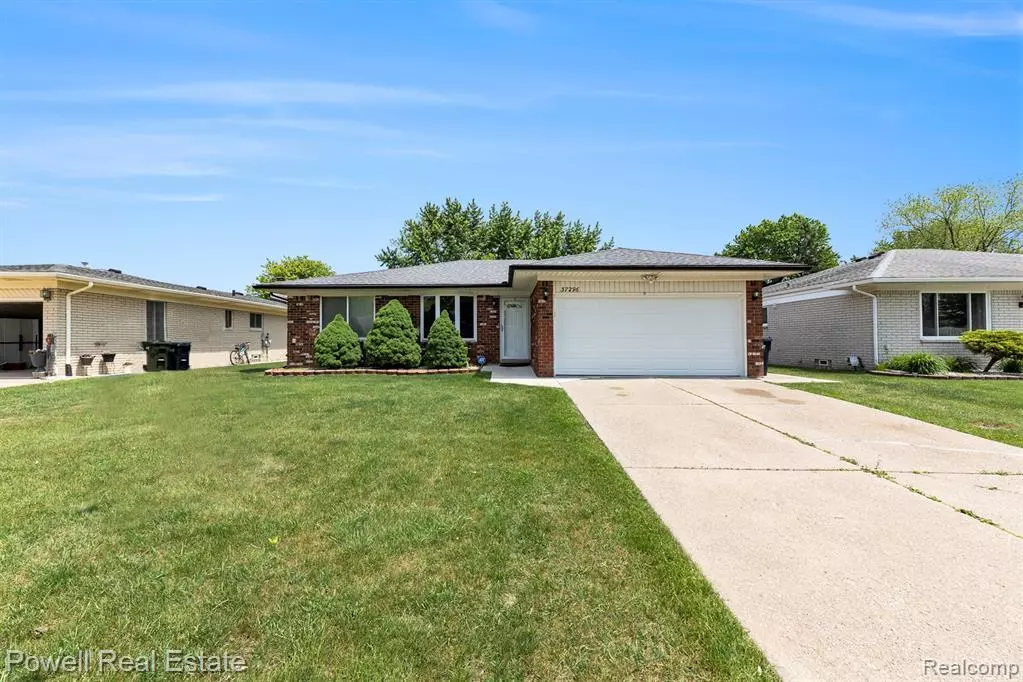 Sterling Heights, MI 48310,37296 Hacker Drive
