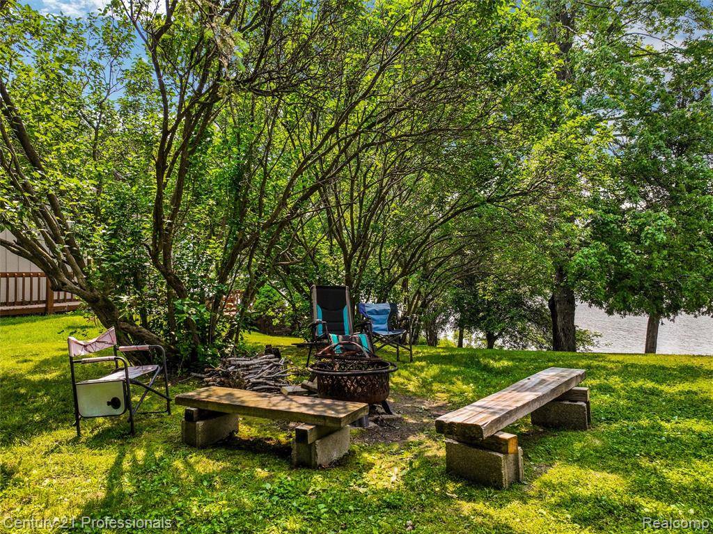 Independence Twp, MI 48348,9233 Evee Road