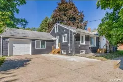 6103 Rochester Road, Troy, MI 48085