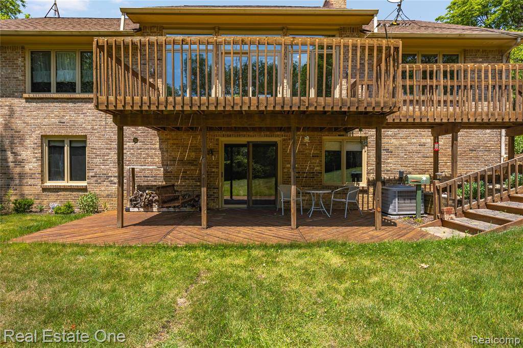 Milford Twp, MI 48381,1145 W Moore Road