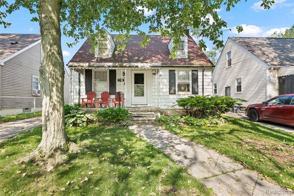 7785 METTETAL Street, Detroit, MI 48228