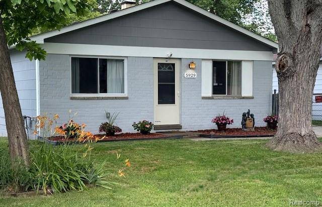 5929 N Linville Street, Westland, MI 48185