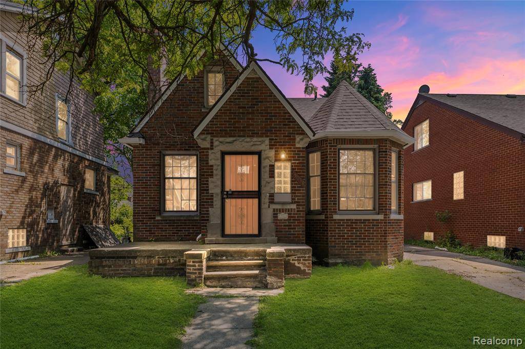 15038 Mayfield Street, Detroit, MI 48205