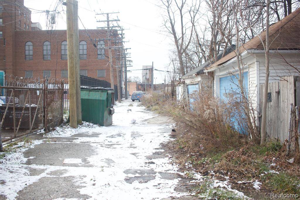 Detroit, MI 48206,3309 LOTHROP Street