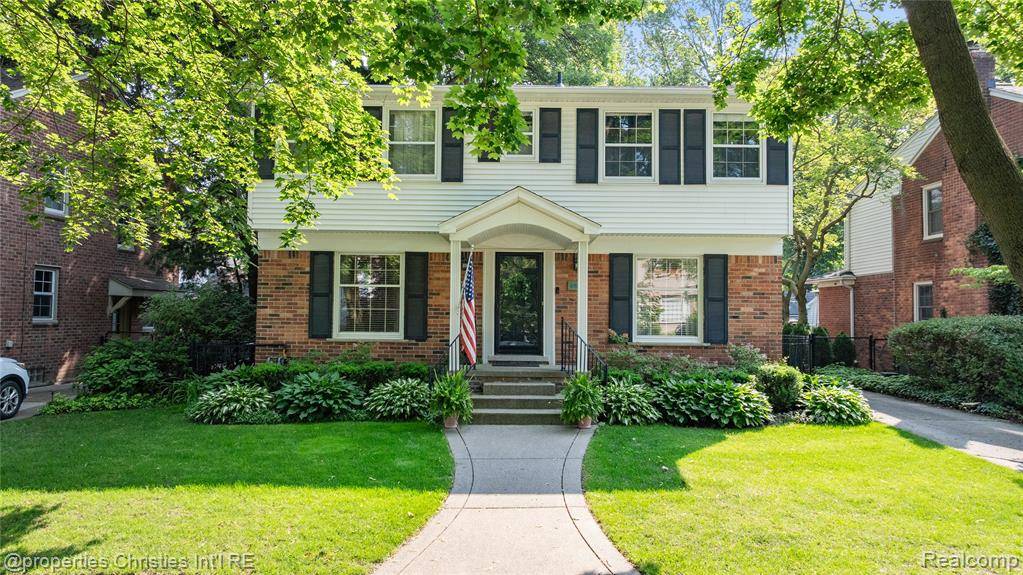 713 Claremont Street, Dearborn, MI 48124