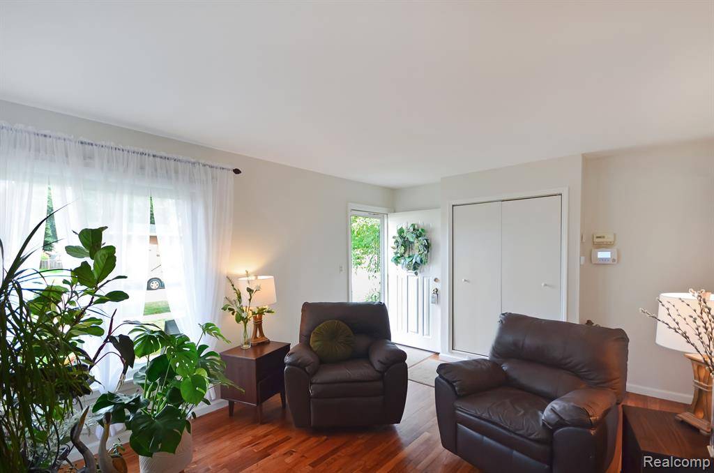 Sterling Heights, MI 48313,43475 Deborah Drive