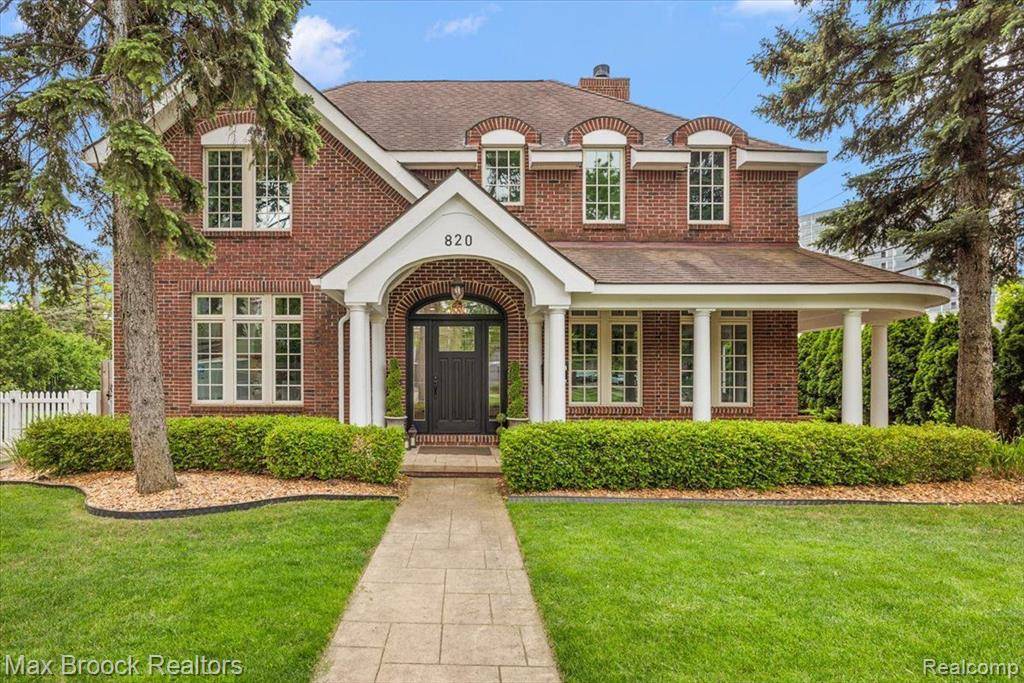 820 Hazel Street, Birmingham, MI 48009